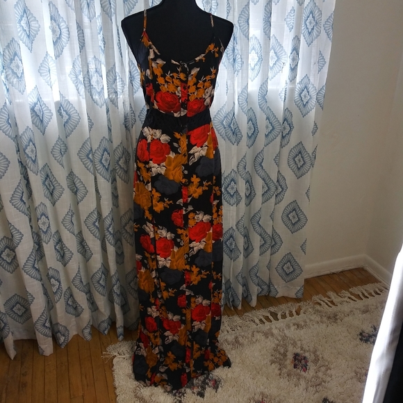 Volcom Floral Maxi Dress - Picture 8 of 8